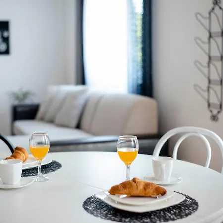 Karla Апартаменты *